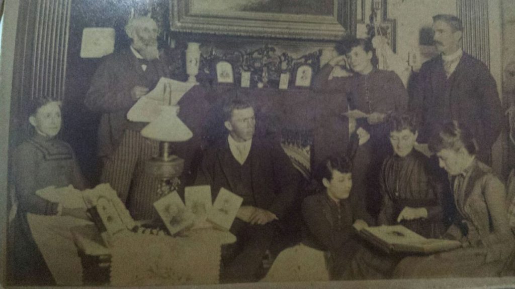 Abt 1900 - VanDykes and Woodfords working on family history together (see details for comments)