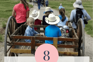 8 Ways to Incorporate Family History Into Family Travel